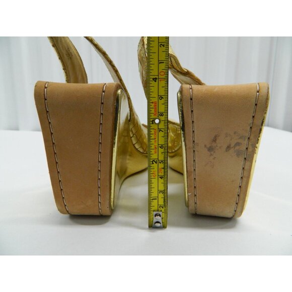 Size 7 Modern Vintage Gold Croc-Embossed Wedge Slingback Sandals Size 37.5 - Picture 4 of 11